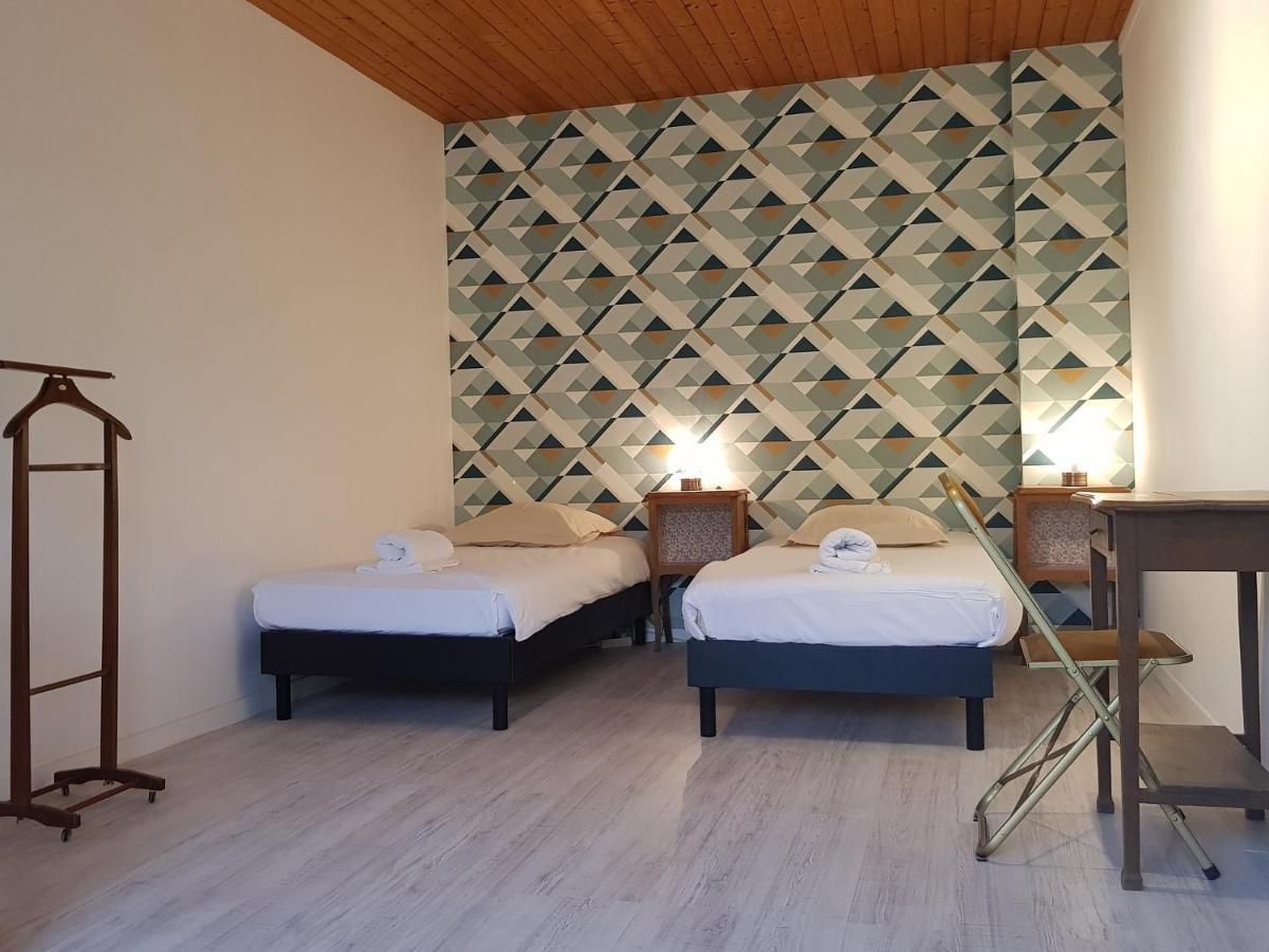 Domaine De Pelouaille - Chambre D'Hotes Saint-Jean-dʼAngély Exteriér fotografie